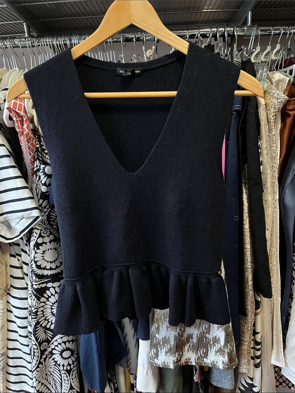 CLUB MONACO SWEATER SZ M